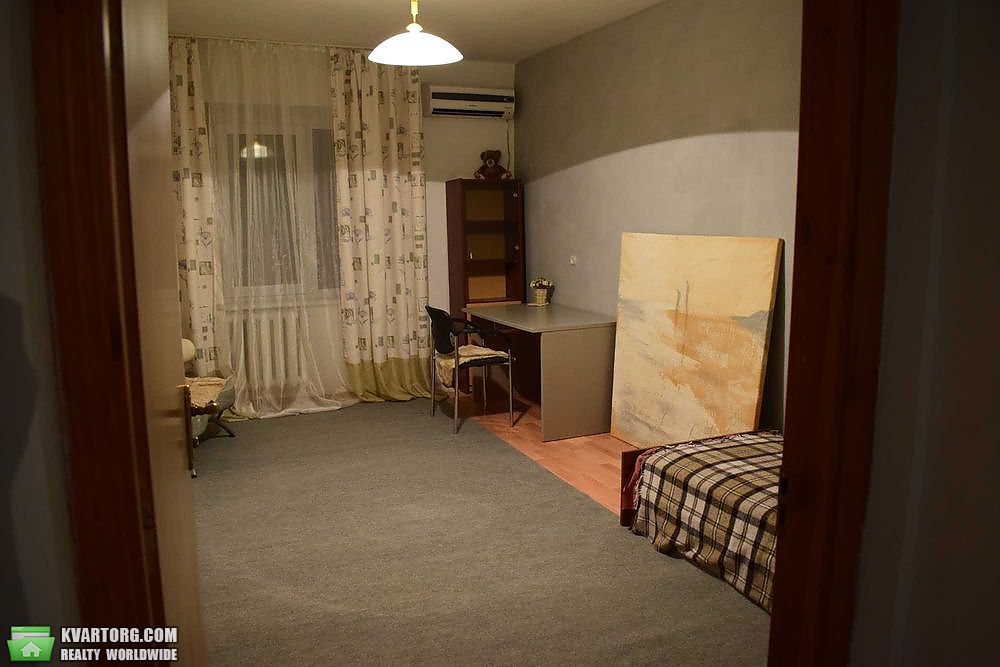Sell 3-room apartment. Киев,  Маяковского — photo 10