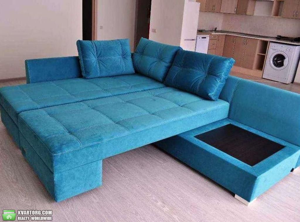 Rent out 2-room apartment. Киев, Деловая — photo 3