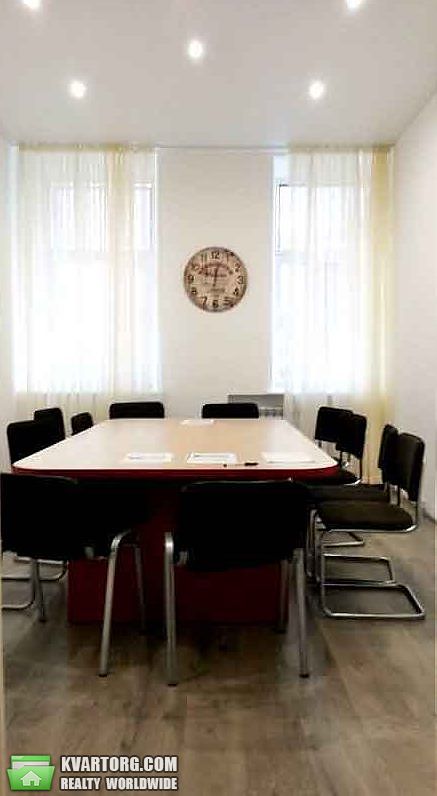 Sell office. Киев,  Бассейная — photo 1