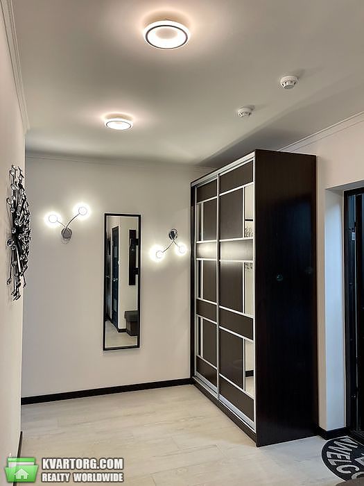 Rent out 2-room apartment. Киев, Сверстюка — photo 8