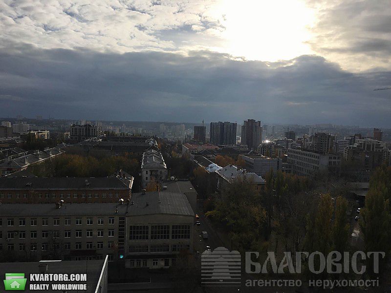 Sell 2-room apartment. Киев,  Щорса — photo 10