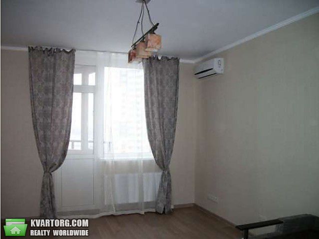 Rent out 1-room apartment. Киев,  Ломоносова — photo 4