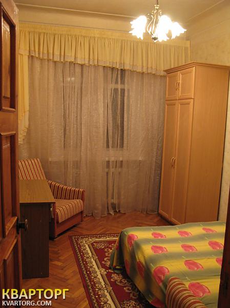 Rent out 3-room apartment. Киев,  Госпитальный пер — photo 3