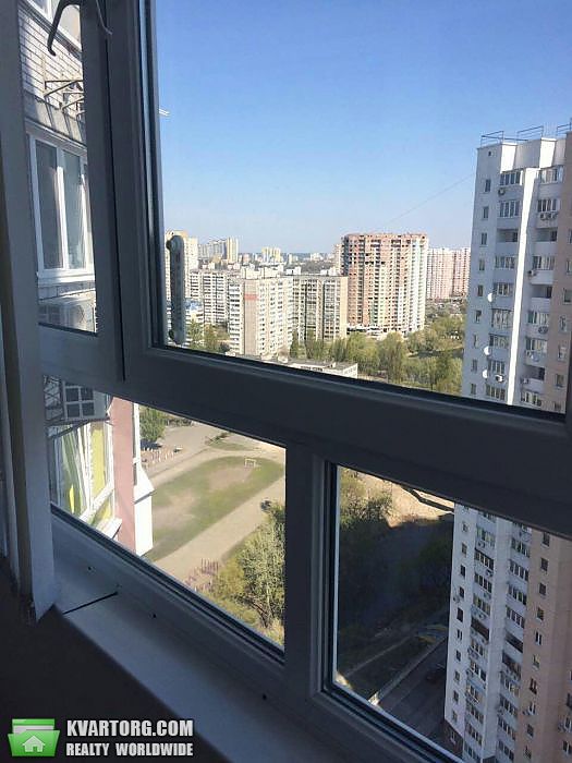 Rent out 1-room apartment. Киев,  Урловская — photo 9