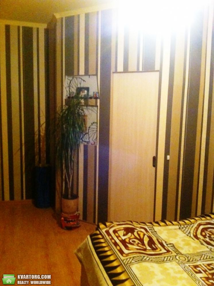 Sell 3-room apartment. Киев,  Срибнокильская — photo 5