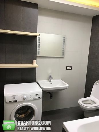 Rent out 1-room apartment. Киев,  Эрнста — photo 2