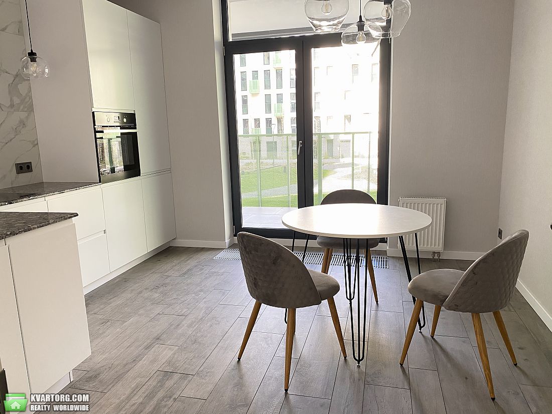 Sell 2-room apartment. Киев, Набережно-Рыбальская — photo 2