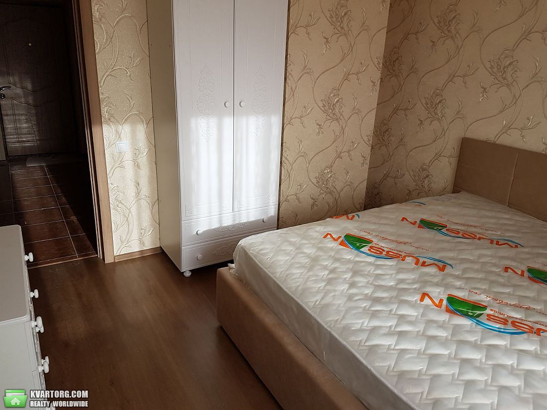 Sell 2-room apartment. Киев,  Ревуцкого — photo 3