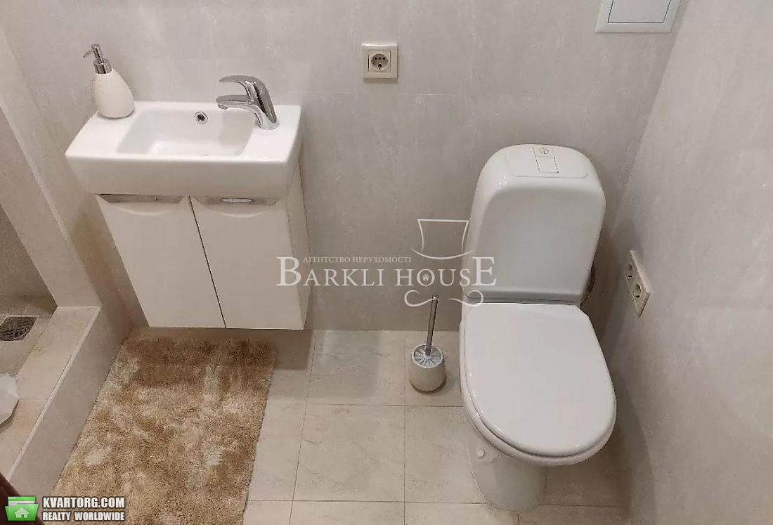 Rent out Townhouse. Киев,  Садовая — photo 5