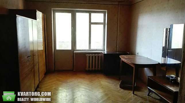 Sell 1-room apartment. Киев,  Малокитаевская — photo 1