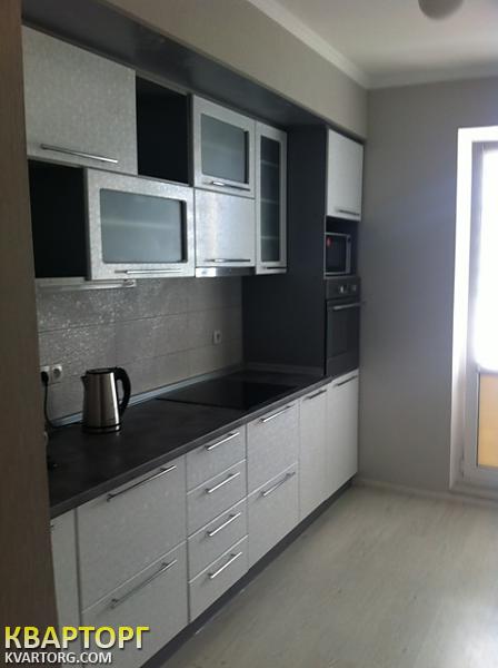 Rent out 1-room apartment. Киев,  Урловская — photo 5