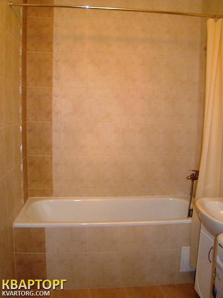 Rent out 3-room apartment. Киев,  Григоренко пр — photo 9