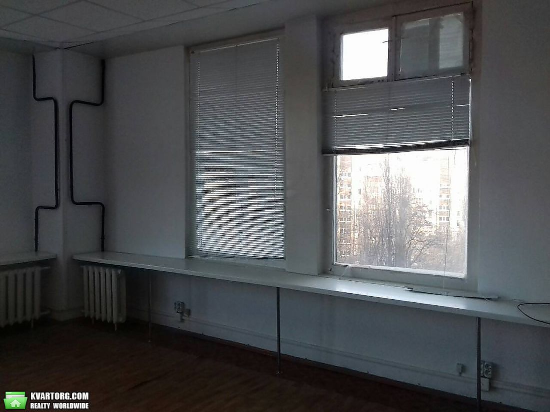 Rent out office. Киев, Соломенская пл — photo 3