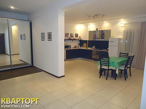 Rent out house. Киев, Новогодняя — photo 2