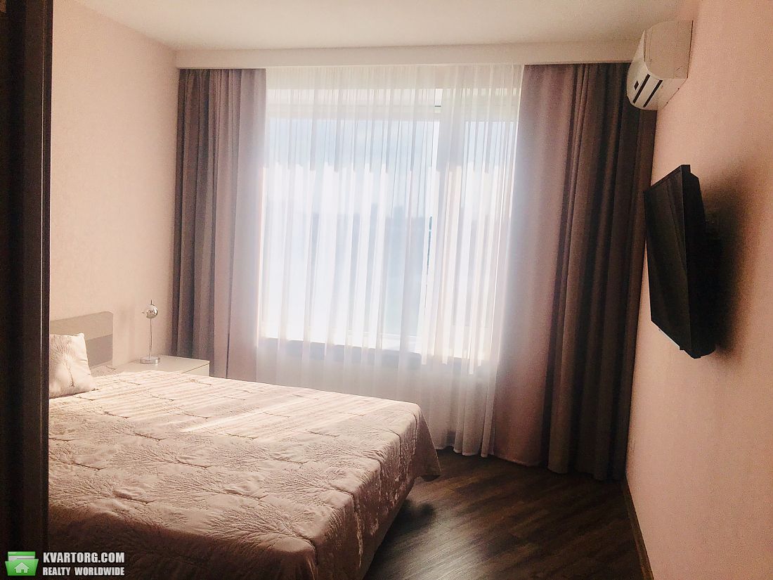 Rent out 2-room apartment. Киев, Златоустовская — photo 6
