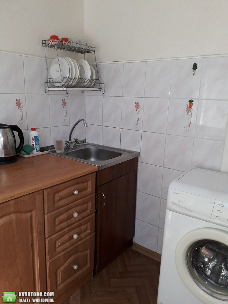 Rent out 1-room apartment. Киев, Бажова — photo 5