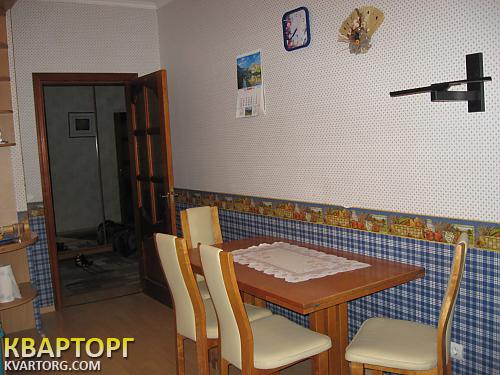 Rent out 3-room apartment. Киев,  Гайдара — photo 4