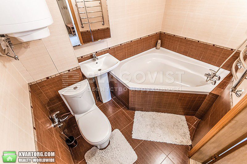 Rent out 2-room apartment. Киев,  Андреевская — photo 4