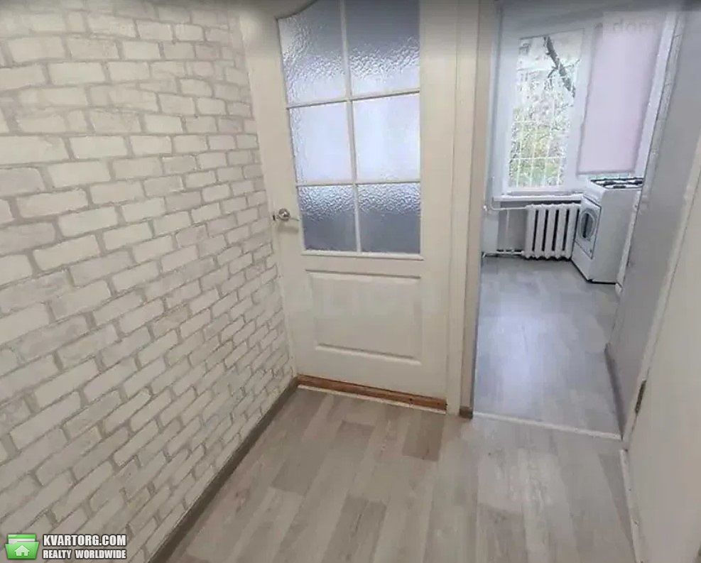 Sell 1-room apartment. Киев, Березняківська — photo 2
