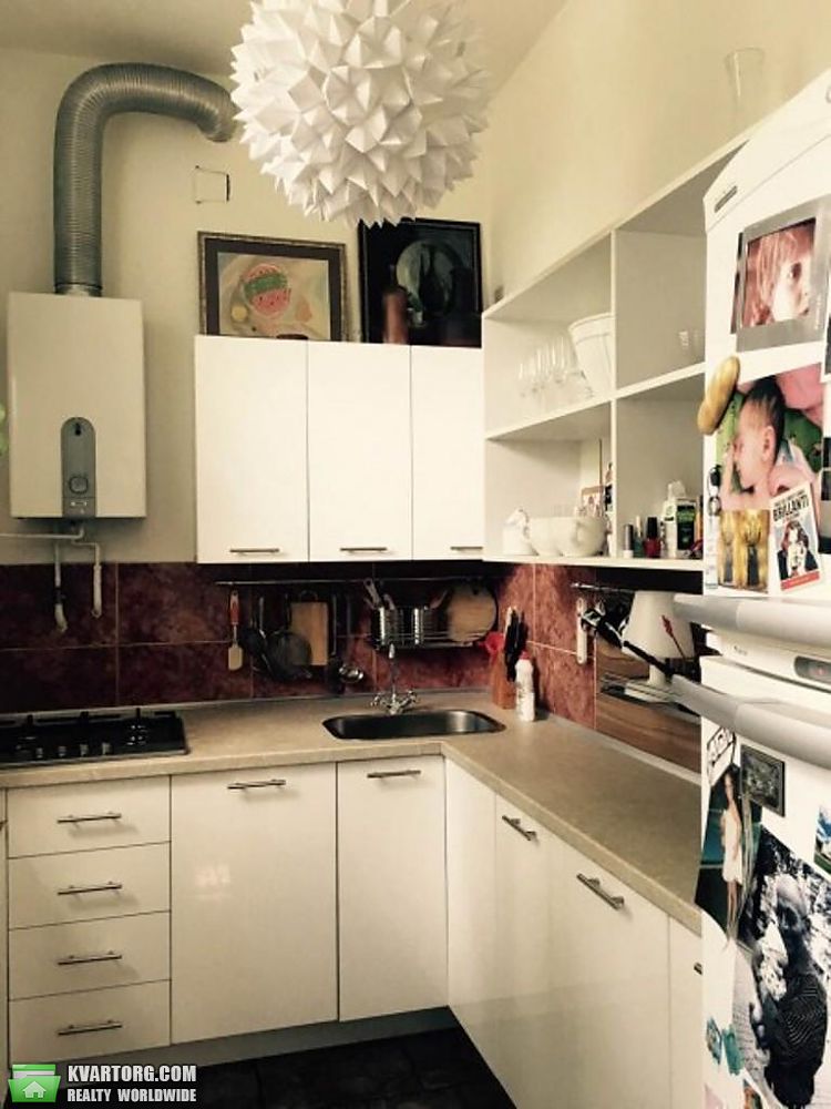 Rent out 2-room apartment. Киев,  Толстого — photo 4