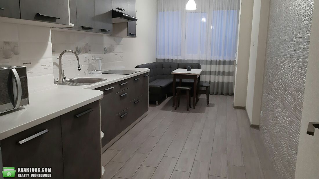 Rent out 1-room apartment. Киев, Кондратюка — photo 1