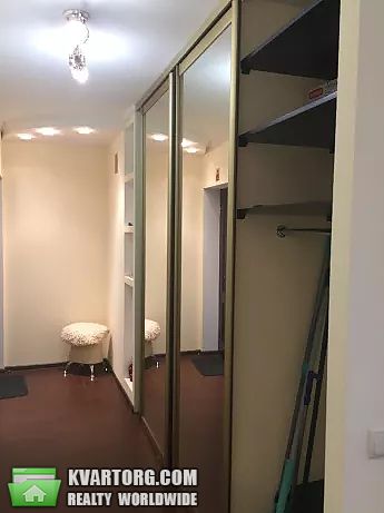 Rent out 2-room apartment. Киев, Бойчука — photo 4