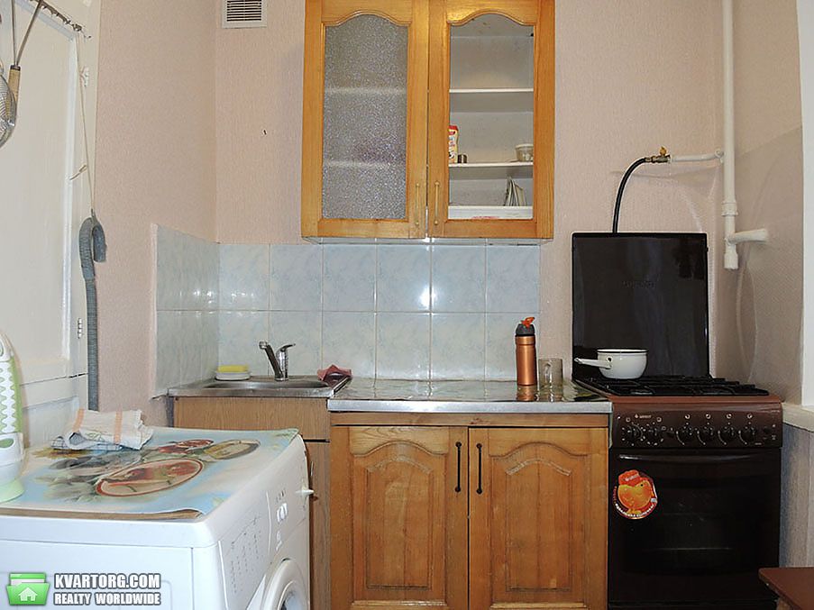 Rent out 1-room apartment. Киев,  Мазепы — photo 3
