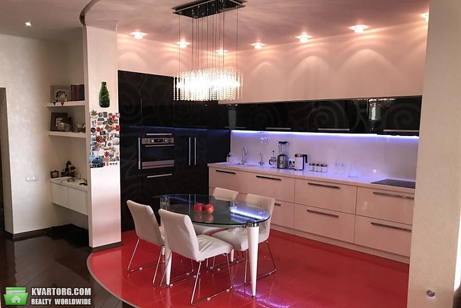 Rent out 4-room apartment. Одесса, Среднефонтанская — photo 3