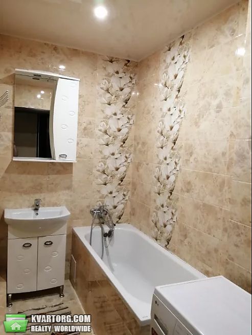 Rent out 2-room apartment. Киев,  Лобачевского пер — photo 2