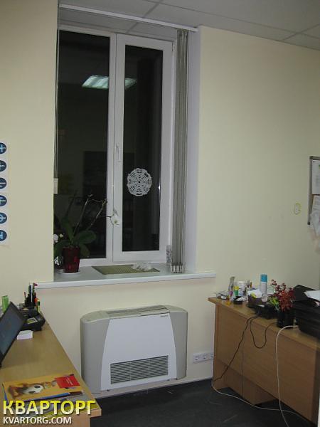 Rent out office. Киев, Жилянская — photo 2