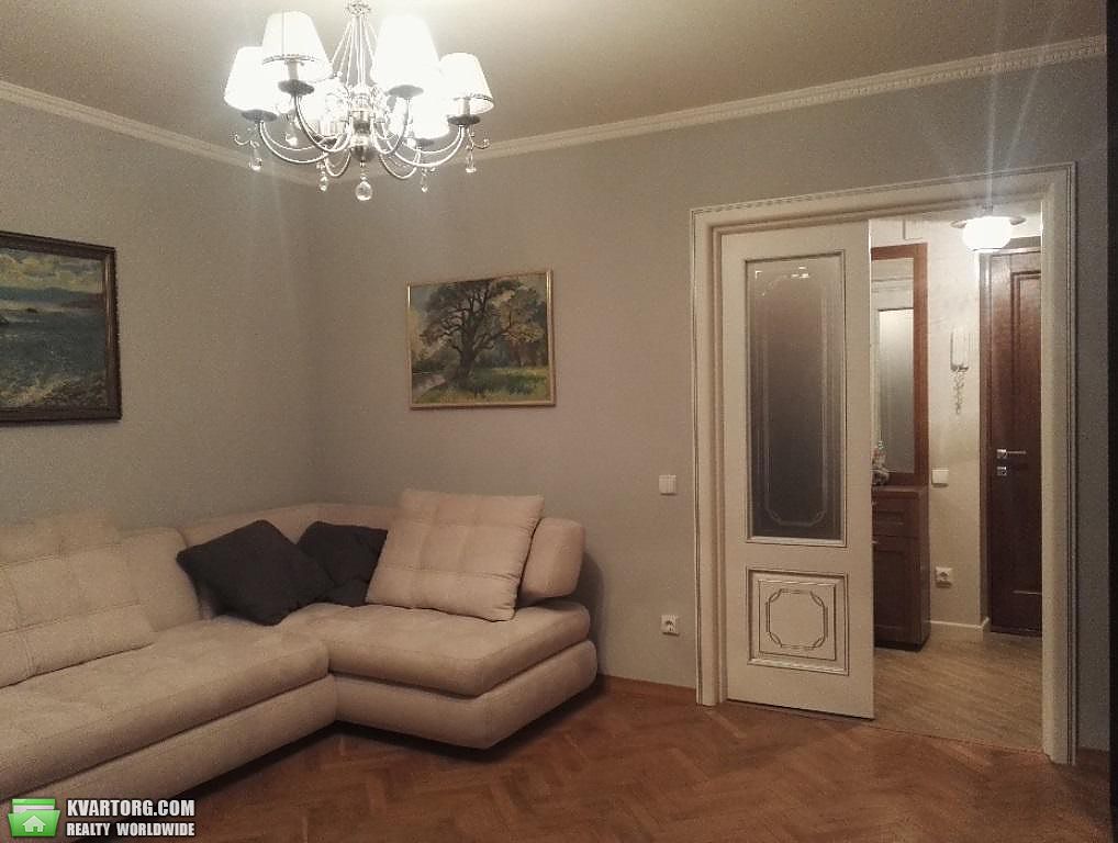 Rent out 2-room apartment. Киев,  Машиностроительная — photo 1