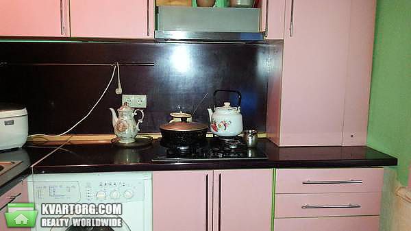 Sell 2-room apartment. Киев,  Краснопартизанская — photo 1