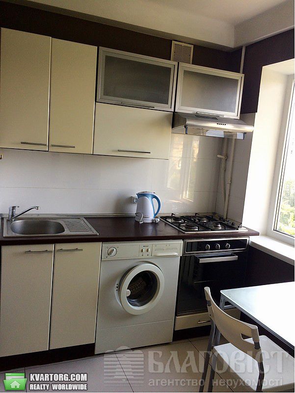 Sell 3-room apartment. Киев, просп. Павла Тичини — photo 6
