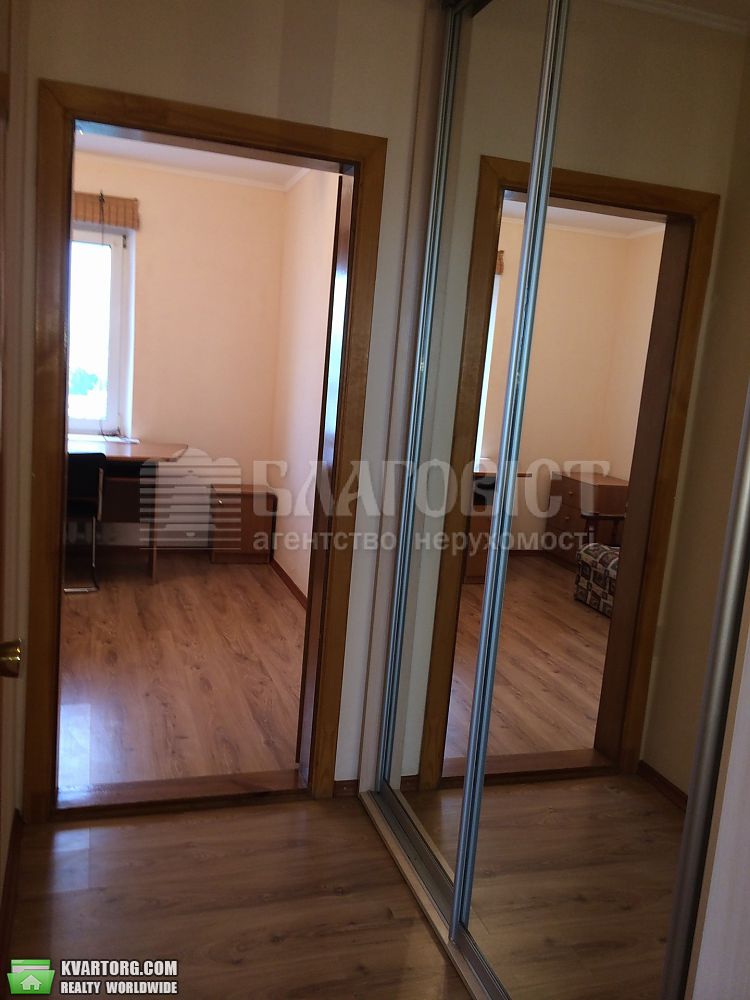 Rent out 3-room apartment. Киев,  Тимошенко — photo 9