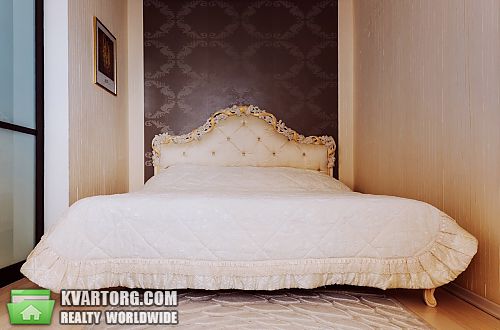 Sell 2-room apartment. Киев, Щорса — photo 4