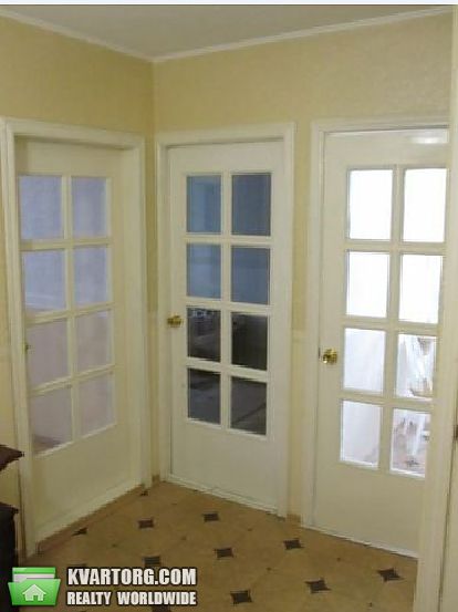 Rent out 2-room apartment. Киев,  Златоустовская — photo 1