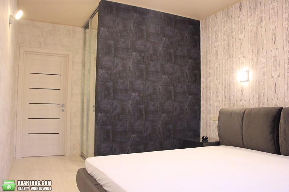 Rent out 3-room apartment. Киев,  Эрнста — photo 7