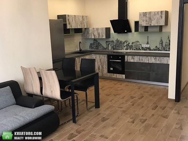 Rent out 2-room apartment. Киев,  Саксаганского — photo 2