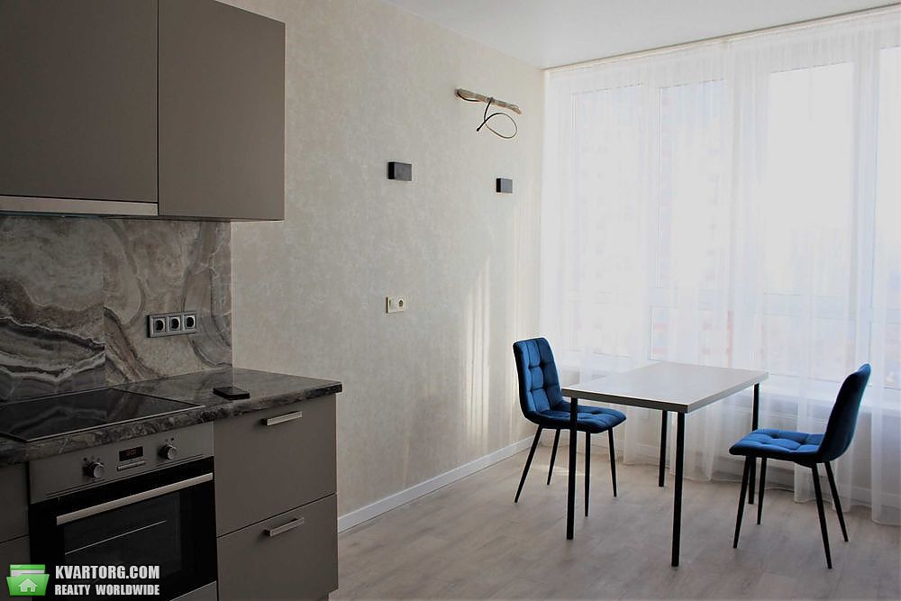 Sell 2-room apartment. Киев,  Каховская — photo 2