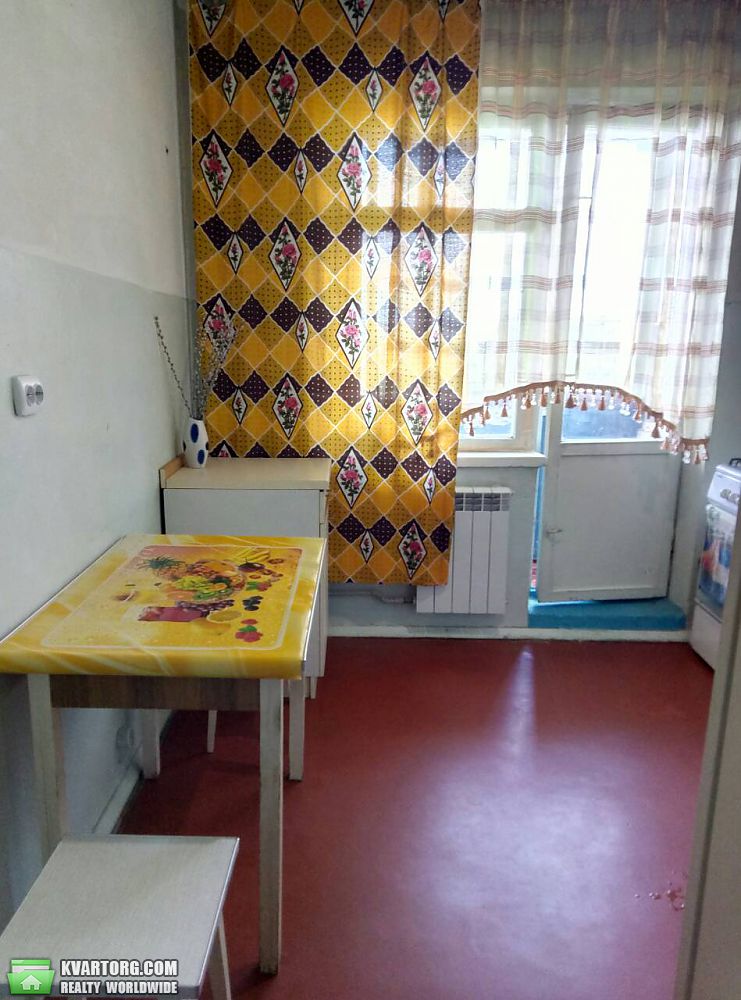Rent out 1-room apartment. Киев, Драйзера — photo 6