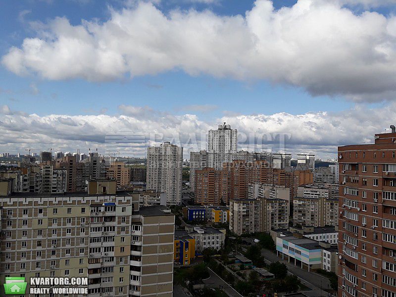 Sell 3-room apartment. Киев,  Срибнокильская — photo 3