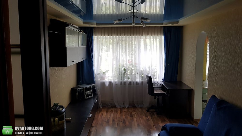 Rent out 2-room apartment. Киев, Харченко — photo 1