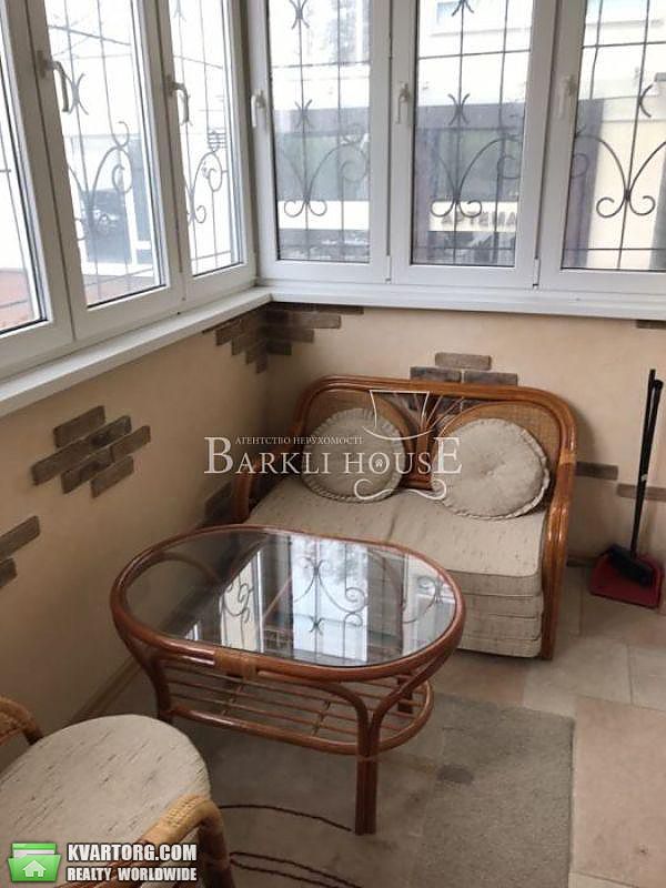 Rent out 2-room apartment. Киев,  Сечевых Стрельцов — photo 5