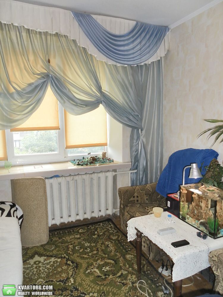 Sell 3-room apartment. Киев,  Половецкая — photo 1