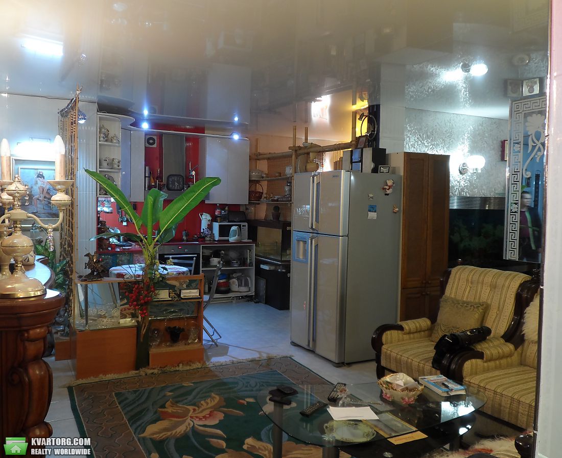 Sell 2-room apartment. Киев,  Ломоносова — photo 3