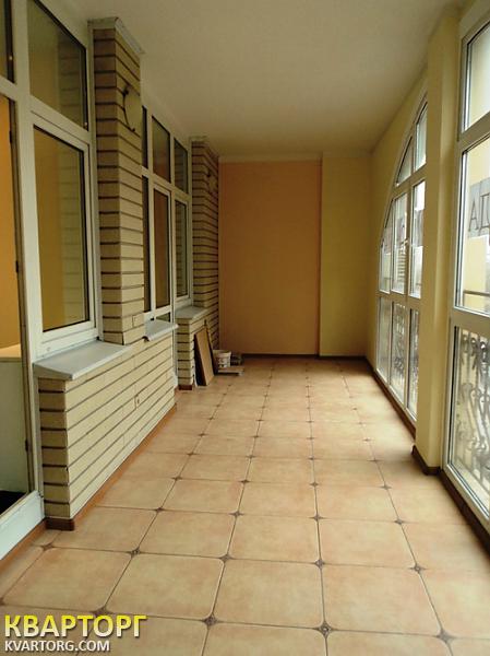 Sell 3-room apartment. Киев, Горького — photo 1