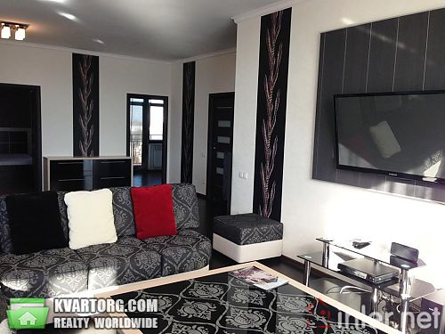 Rent out 4-room apartment. Одесса, Генуэзская — photo 1