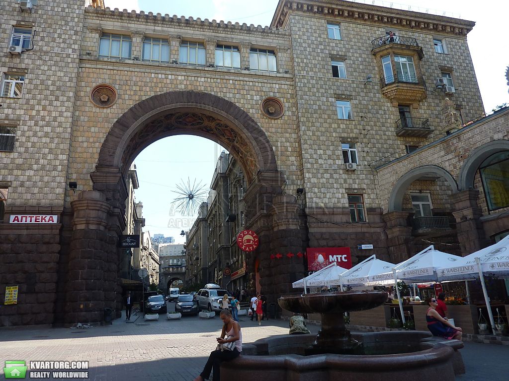 Sell 3-room apartment. Киев,  Крещатик — photo 1