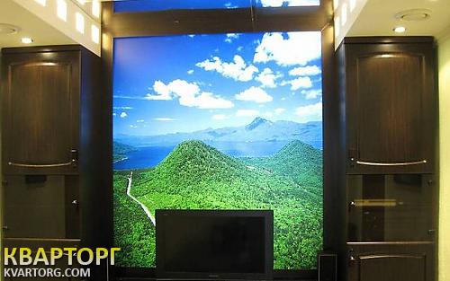 Rent out office. Киев, Жилянская — photo 1