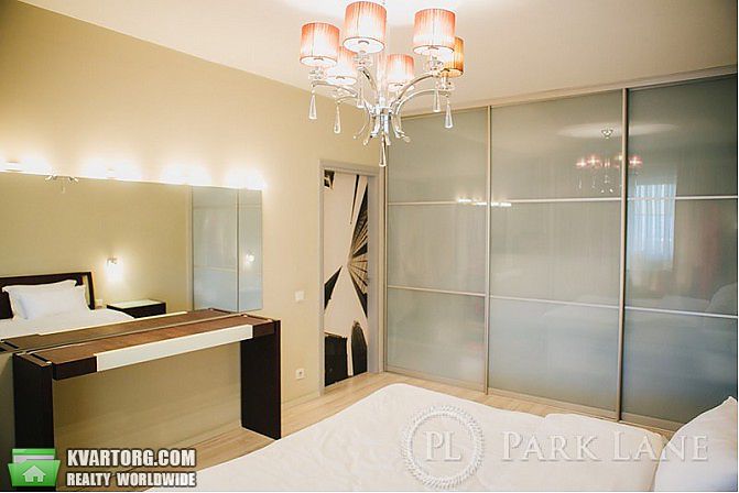 Sell 3-room apartment. Киев,  Срибнокильская — photo 5